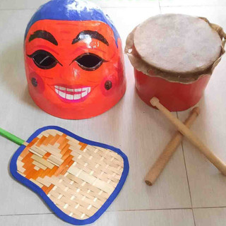 Combo đầu ông địa+trống lân 3-9 tuổi (gồm quạt và 2 dùi)