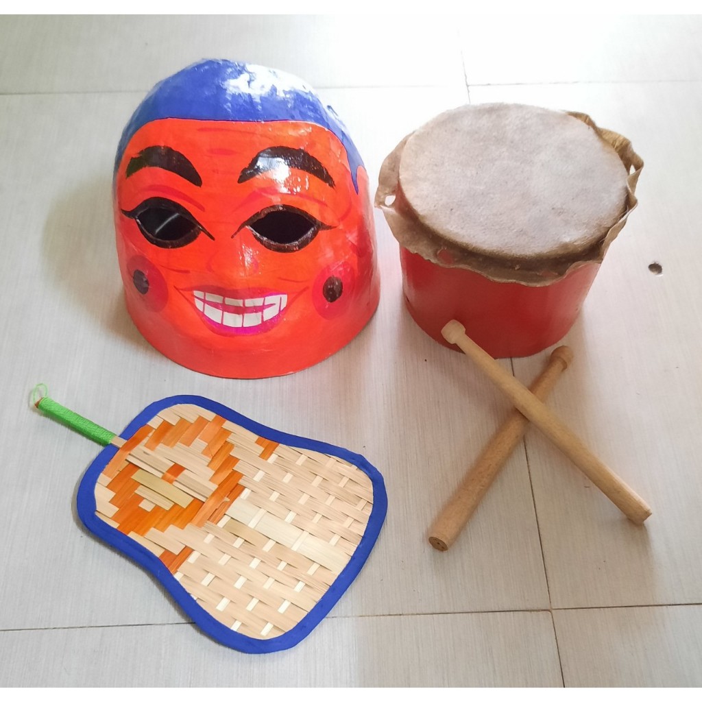 Combo đầu ông địa+trống lân 3-9 tuổi (gồm quạt và 2 dùi)