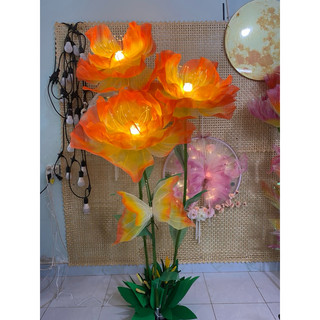cây hoa khổng lồ 3 hoa có đèn⬇️
