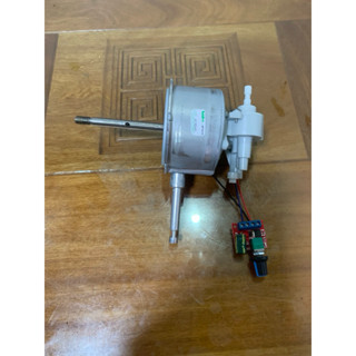 Đầu quạt không chổi than Nidec 12-24v, 32w, tuốc năng cơ