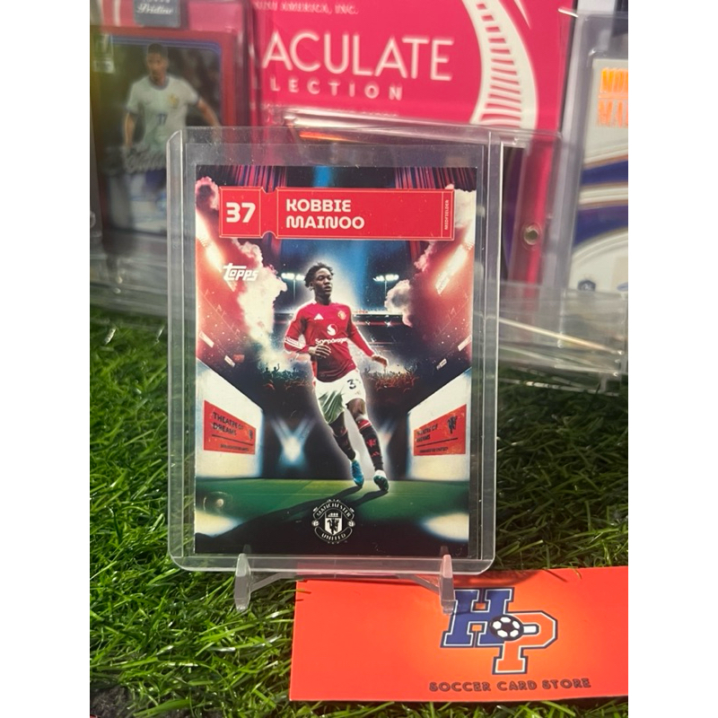 Thẻ bóng đá Kobbie Mainoo First Old Trafford Goal Topps Manchester United Team Set 2024/25