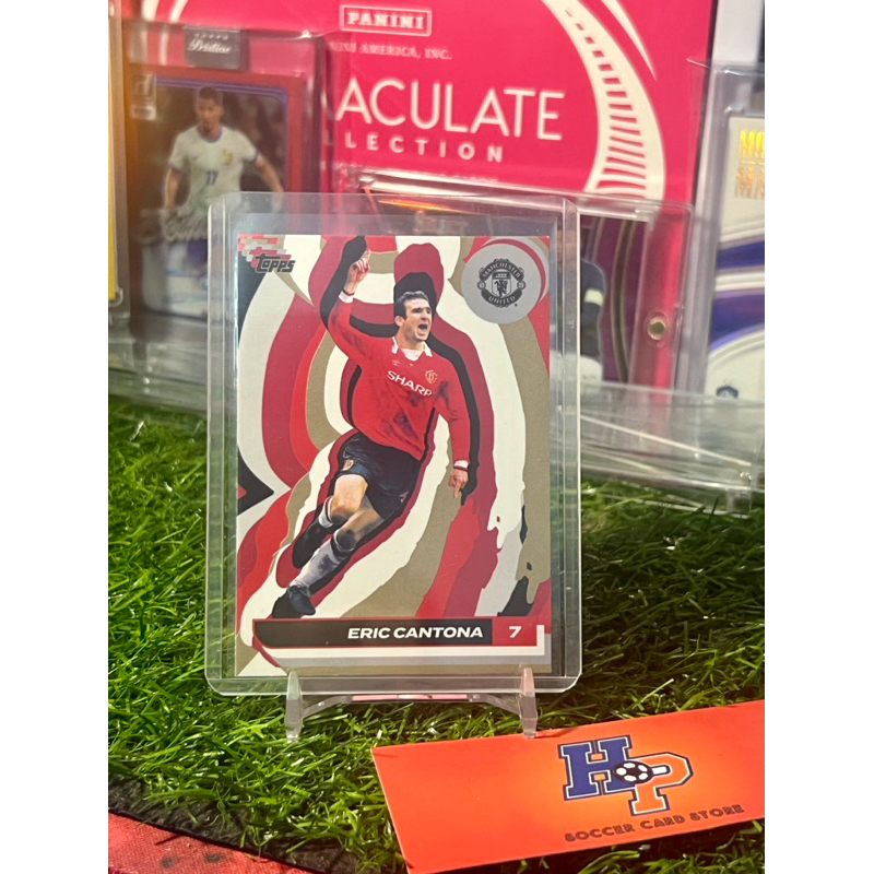 Thẻ bóng đá Eric Cantona Consequential Topps Manchester United Team Set 2024/25