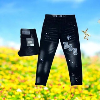  Quần jean sai nhỡ purple vẩy sơn sắc nét là mẫu nhiều bạn yêu thích giặt máy thuận tiện 