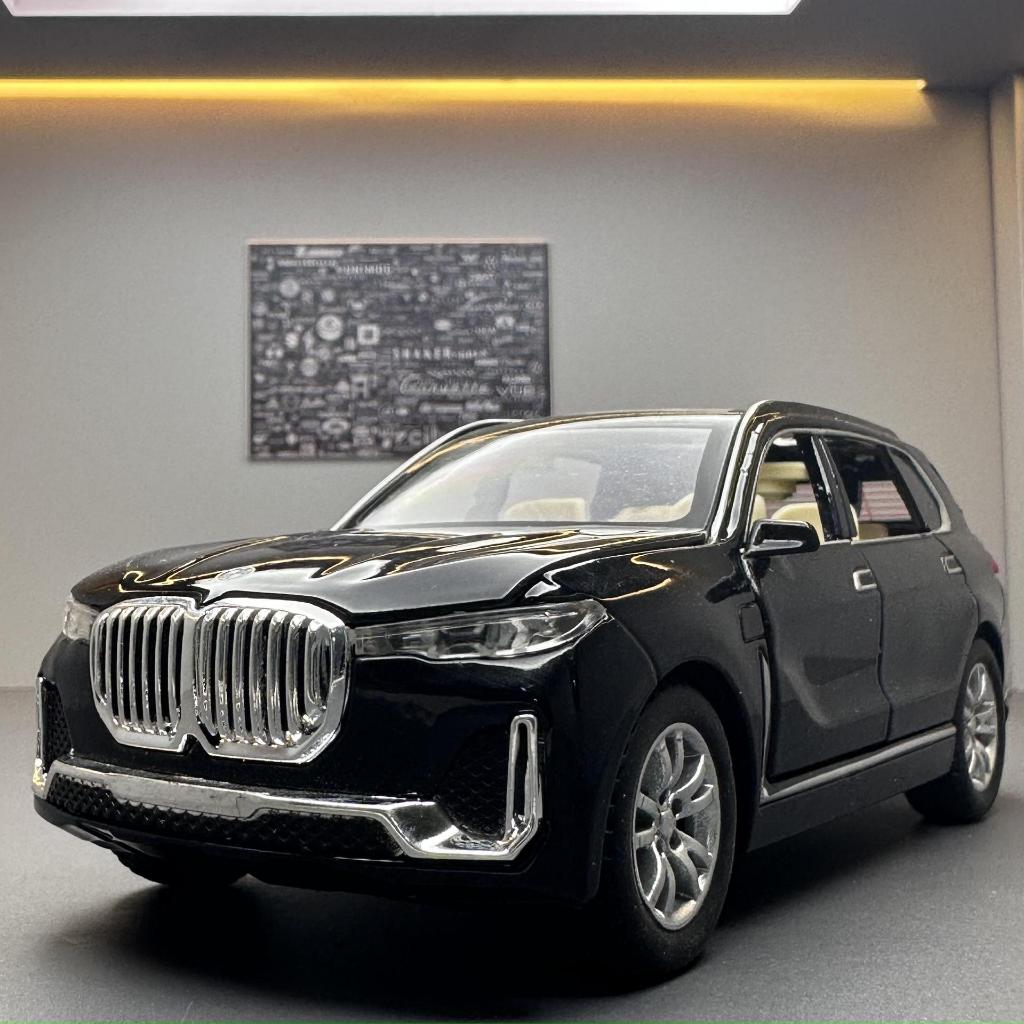 Mô hình xe hợp kim thời trang 1:32 năng lượng mới BMW X7 bộ sưu tập đồ trang trí âm thanh và ánh sán