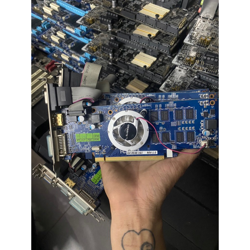 Card màn hình Gigabyte GV-R545-1GI – HD5450 1G DDR3