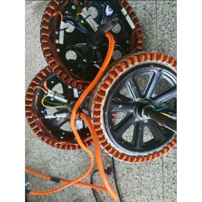 LÕI ĐỘNG CƠ XE ĐIỆN 10+, 12+, 14+, 15+, 17+, 18+, 20+ (BÁNH 350W) DÙNG CHO MÂM 8 LỖ ỐC, 51 RÃNH.