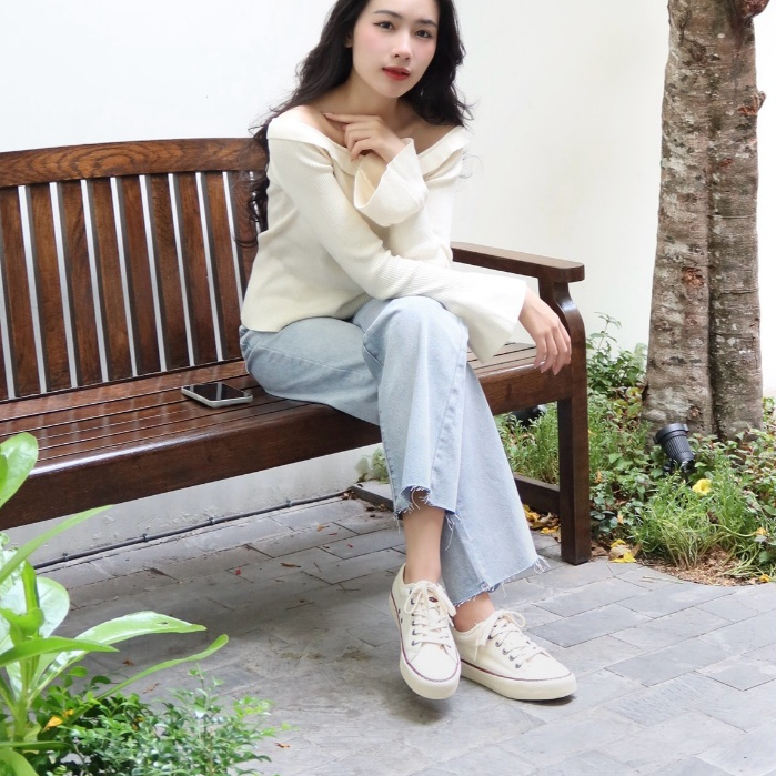 Giày Sneaker Nữ Nam - Vải Canvas Unisex C40 Off/white Dincox Đơn Giản Tinh Tế Shoes Đế Bằng | BigBuy360 - bigbuy360.vn