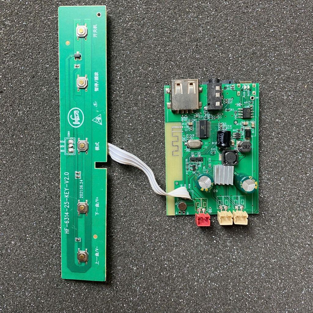 Mạch loa bluetooth mini công suất 5W X 5W có âm báo khởi động của gi bê lờ