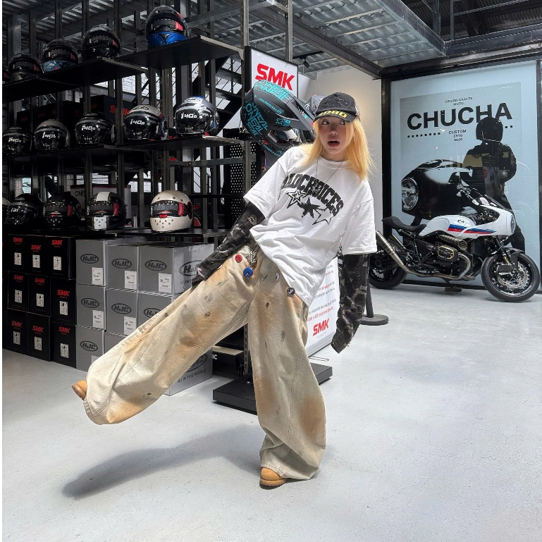 Bad Choices | Áo thun Star Graphic Tee in chữ form Boxy | BigBuy360 - bigbuy360.vn