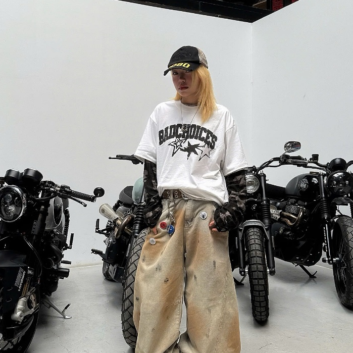 Bad Choices | Áo thun Star Graphic Tee in chữ form Boxy | BigBuy360 - bigbuy360.vn