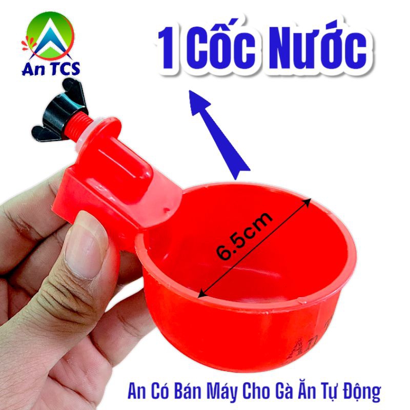 An TCS Cốc Nước Cho Gà Uống Tự Động