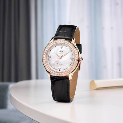 Đồng hồ nữ chính hãng I&W Carnival 593L-D2,Kính sapphire,chống xước,Chống nước30m,BH24 tháng,Máy điện tử(pin),dây da
