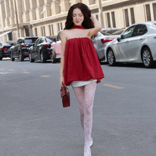  Áo quây cúp ngực bồng bềnh croptop phối cùng quần ống rộng dáng loe – set đồ nữ thời trang thịnh hành giúp kéo dài chân 