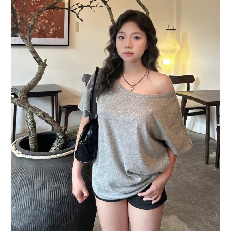 Áo lệch vai freesize phong cách, Áo trễ vai sang chảnh cho nữ m680 | BigBuy360 - bigbuy360.vn