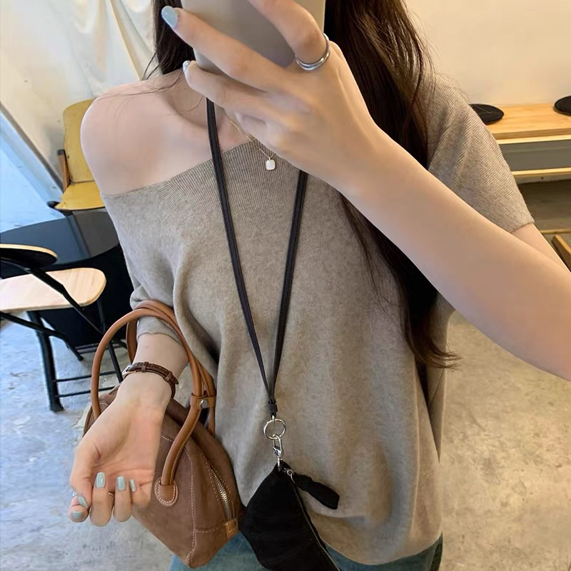 Áo lệch vai freesize phong cách, Áo trễ vai sang chảnh cho nữ m680 | BigBuy360 - bigbuy360.vn