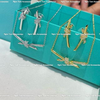 Bộ trang sức Vòng cổ nữ hình nút thắt đính đá, khuyên tai thời trang sang trọng