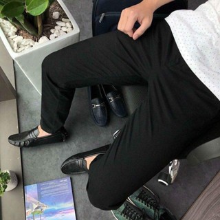 Quần kaki, quần chinos nam, chất liệu kaki mềm mịn, dày dặn, co giãn tốt, mặc cực kỳ thoải mái, dáng côn trẻ