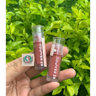 Son bóng Tower 28 ShineOn Milky Lip Jelly màu Pistachio mini 1.36ml