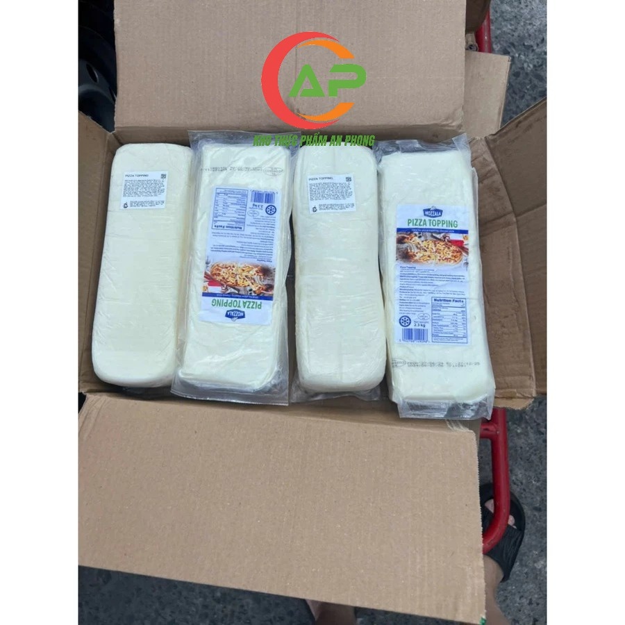 PHÔ MAI MOZZARELLA PIZZA TOPPING ARLA KHỐI 2,3KG ( Hỏa Tốc HCM )