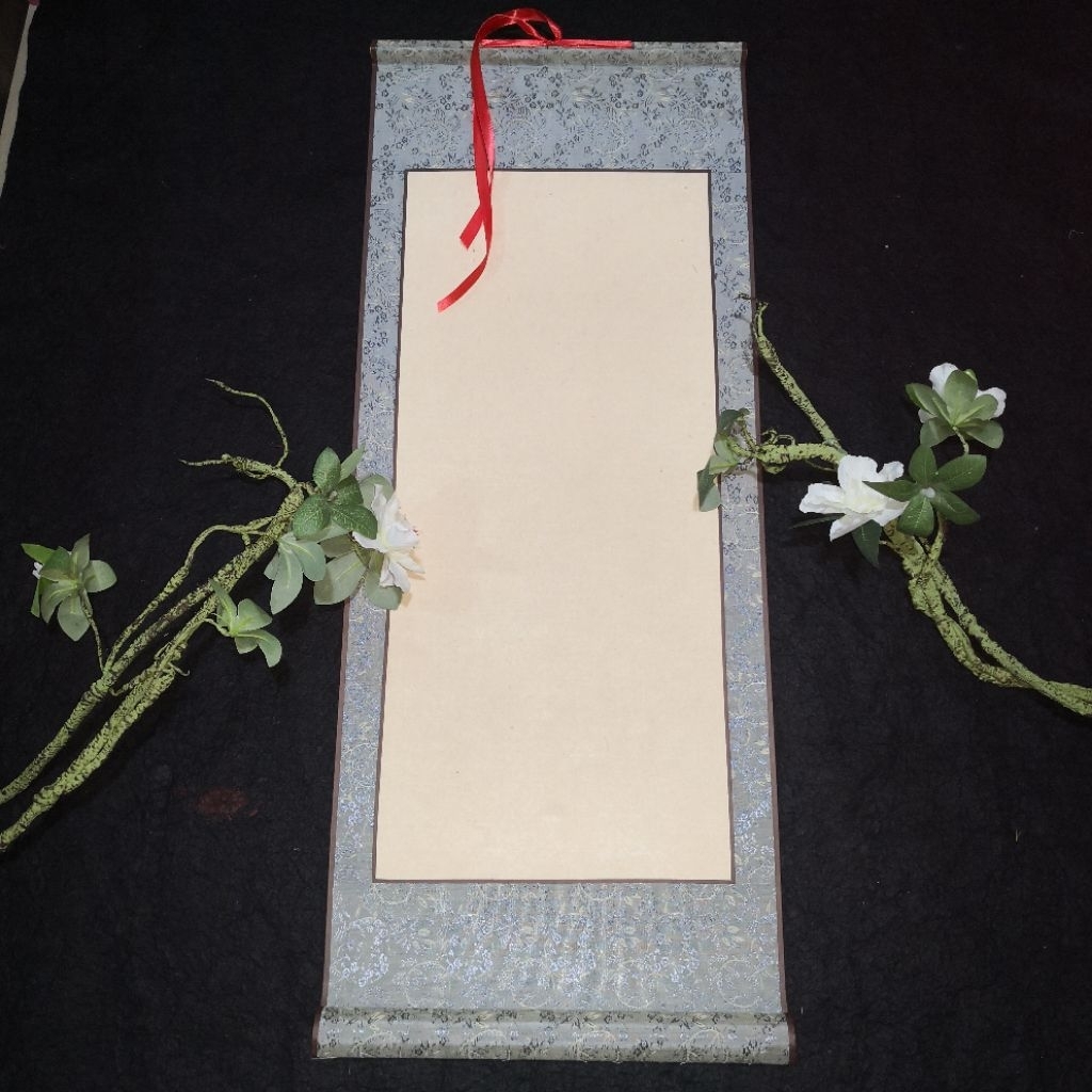 Biểu Lụa Giấy Dó Xịn Viết Thư Pháp (Cỡ ngang 30cm)