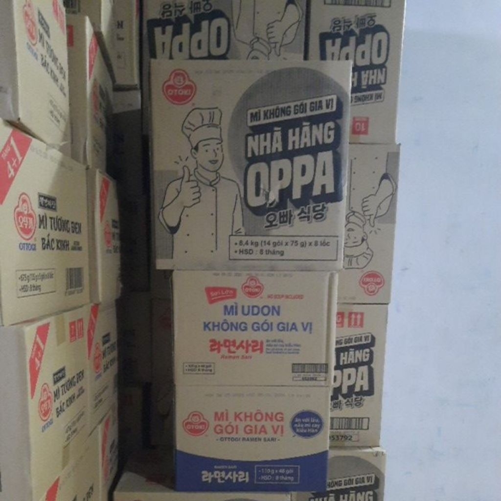 1 thùng mì không gia vị 110g, thùng mì UDON sợi lớn 100 g chuyên bán mì cay, ăn lẩu