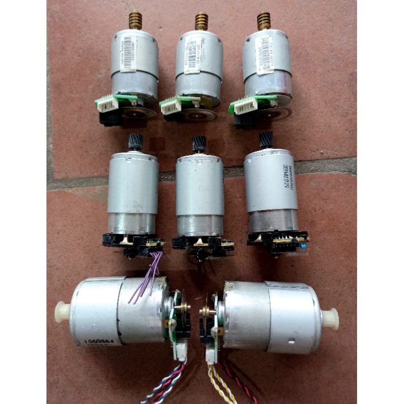 MOTOR SERVO 555 DC 12V-15V