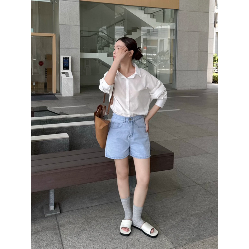 Quần short jean nữ | 𝐒𝐎𝐌𝐒 | 𝐍𝐨𝐨𝐫 𝐒𝐡𝐨𝐫𝐭 | BigBuy360 - bigbuy360.vn