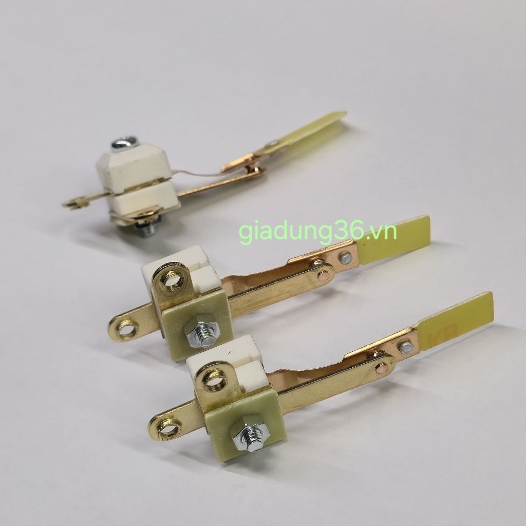 5 cái tiếp điểm nồi cơm điện . Phụ tùng nồi cơm điện