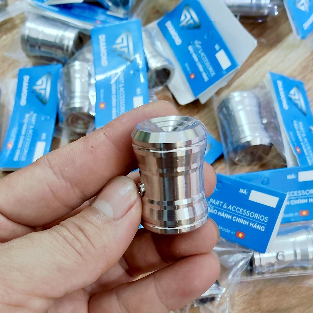 Ốc chụp dò đạp salaya mẫu thái inox 304 không gỉ gắn mọi loại xe máy phụ kiện xe máy caoduongracing