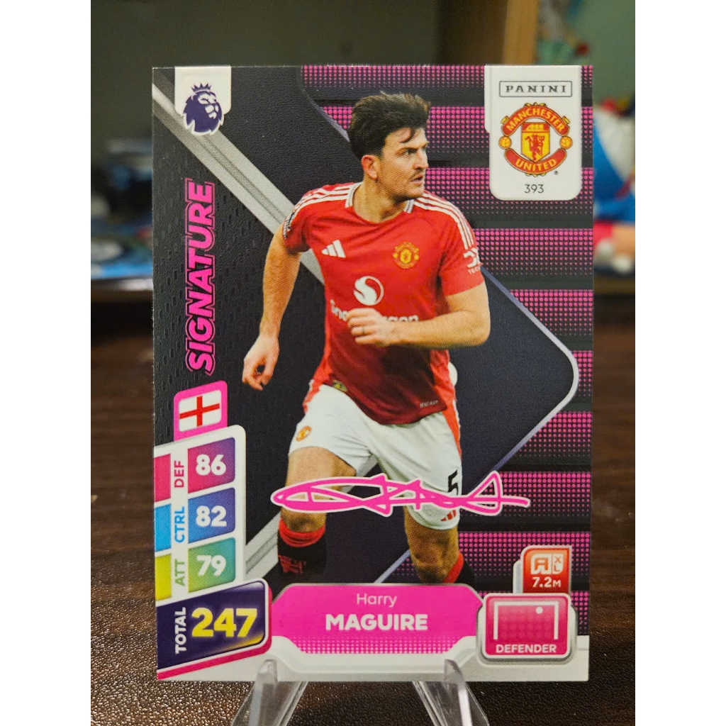 Thẻ SIGNATURE Harry Maguire Panini Premier League Plus 2024/2025 (Manchester United) (24/25)