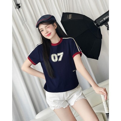 Áo thun nữ Twentyfive ngắn tay, cổ tròn in số 07 phong cách trẻ trung năng động 6694