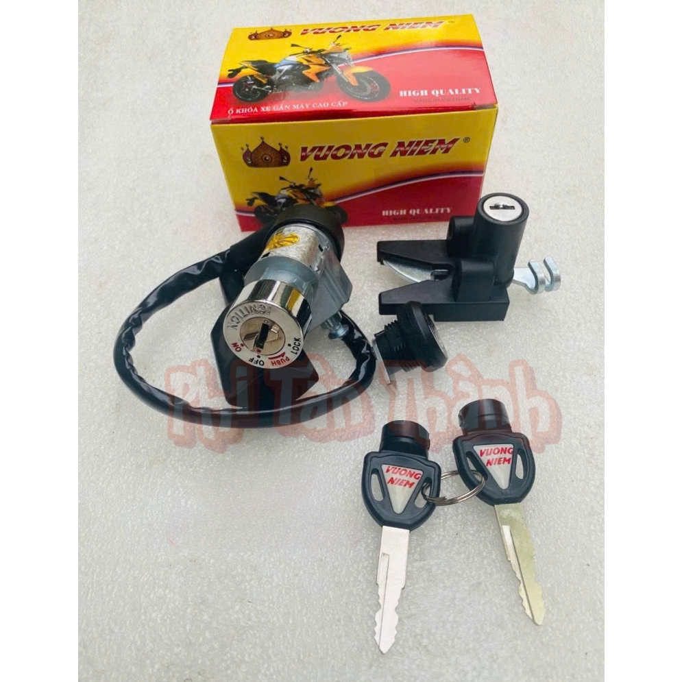 BỘ Ổ KHOÁ XE MAX NEO ( Trung Quốc ) - KHOÁ MÁY TRÊN ĐẦU ĐÈN