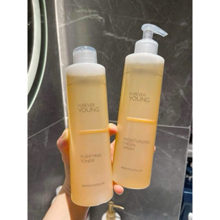  Các loại sữa rửa mặt + toner Chris..ti..na 