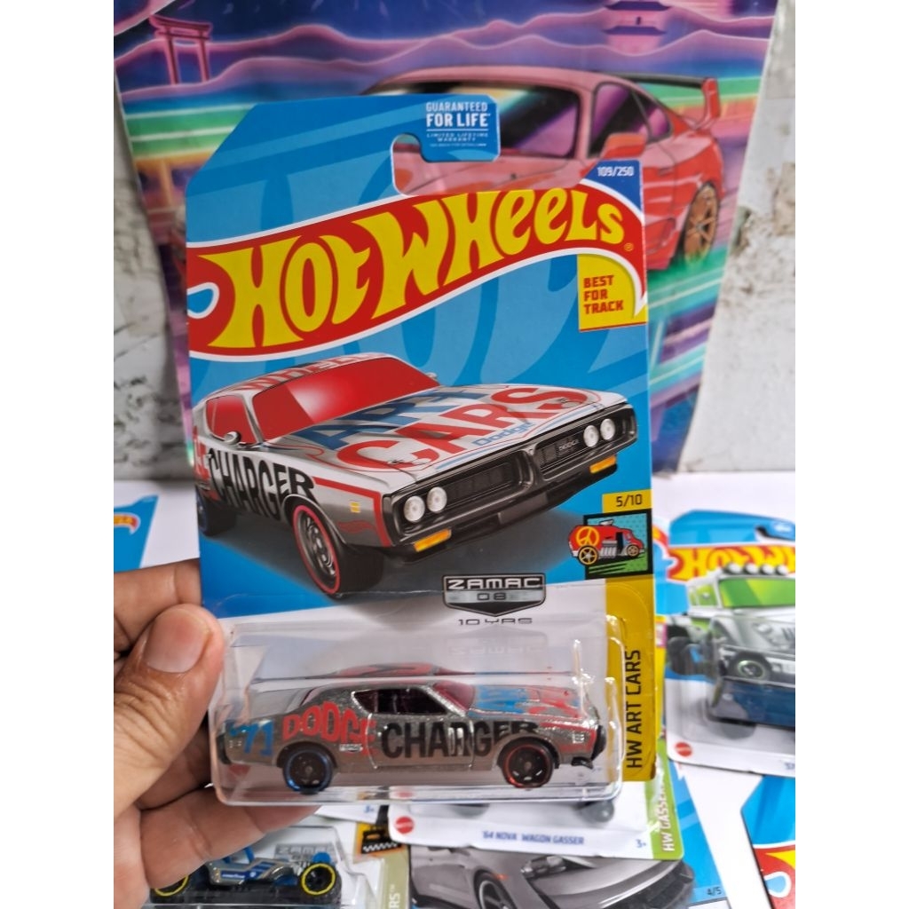 HOT WHEELS ZAMAC 1971 DODGE CHARGER  - WALMART EXCLUSIVE