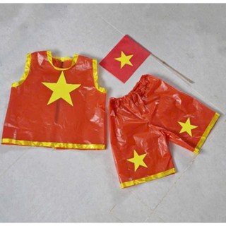 Thời trang tái chế cho bé trai kiểu cờ đỏ sao vàng - Trang phục tự tạo cho bé trai