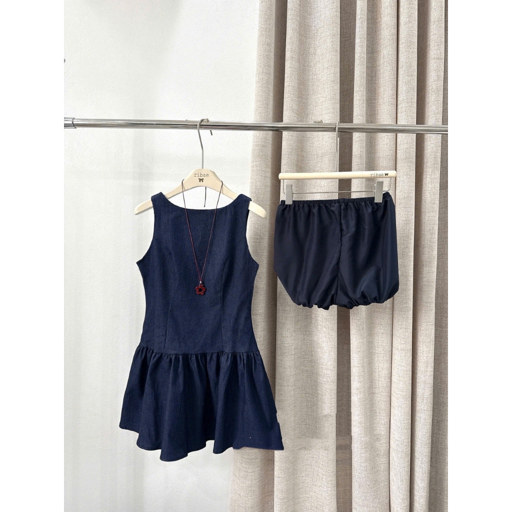 [V.08 Tặng Quần Bảo Hộ]: Váy Denim Xòe Cổ Thuyền Sát Nách Thiết Kế Hở Lưng Kế Hợp Khóa Kéo Siêu Slay (Ảnh Thật Trải Sàn) | BigBuy360 - bigbuy360.vn