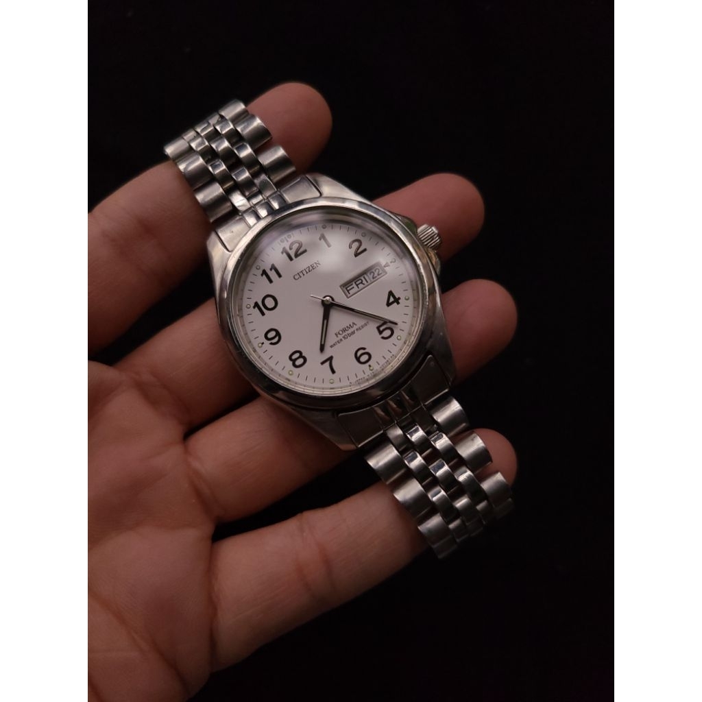 Đồng hồ nam Citizen Forma quartz