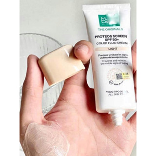 Kem chống nắng xanh lá nâng tone (hàng cty bản light)