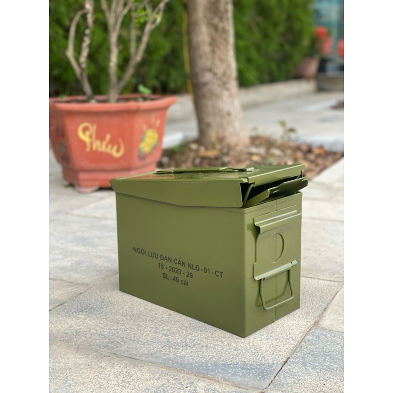 Thùng đựng đồ nghề 8 Lít  30x15x20 cm bằng sắt có gioăng cao su chống nước