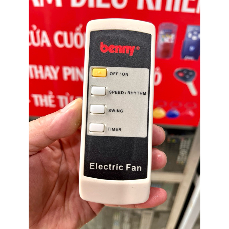 Điều khiển quạt Benny hàng chính hãng.