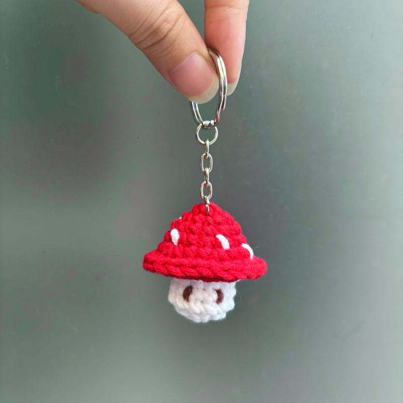 Móc khoá cây nấm mini bằng len