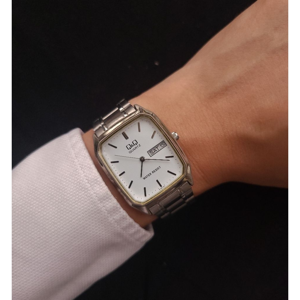 Đồng hồ nam Citizen Q&Q Quartz