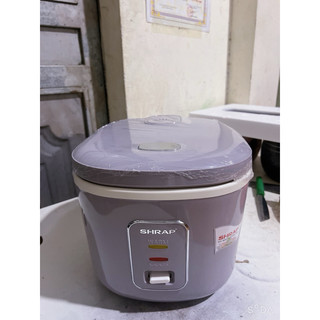 Nồi cơm điện 1L8 SHRAP lòng niêu