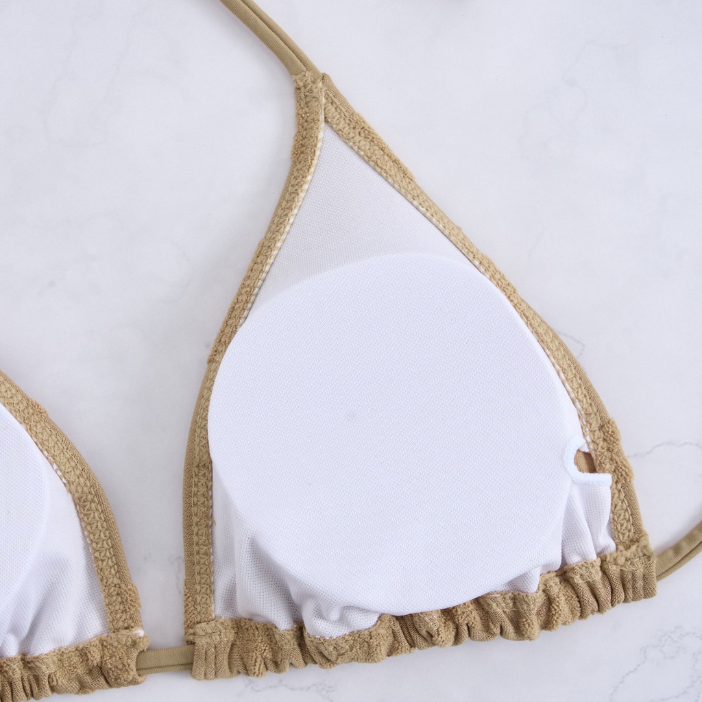 Set Bikini Đi Biển 2 Mảnh Kèm Khăn Quấn Sang Trọng – Họa Tiết Hoa Nổi, Hàng Quảng Châu Cao Cấp | BigBuy360 - bigbuy360.vn