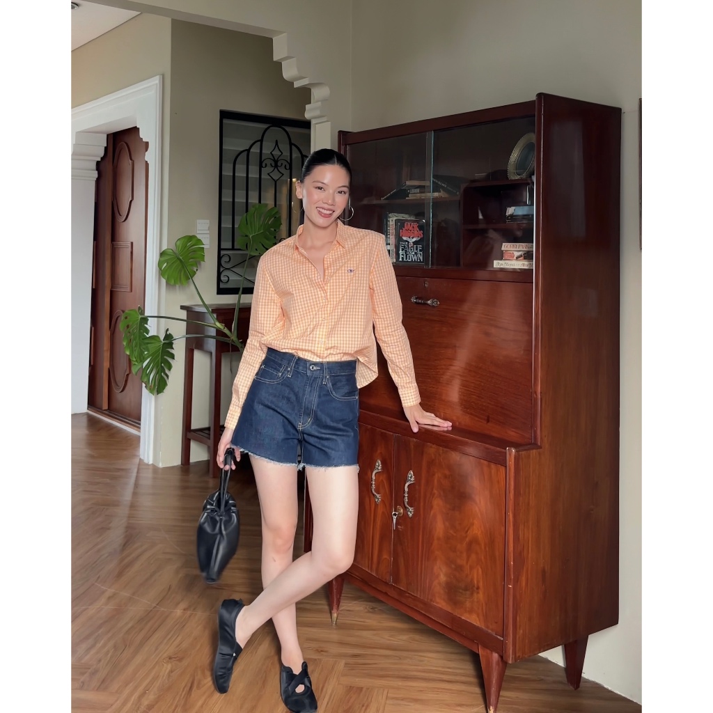 TheBlueTshirt - Áo sơ mi kẻ sọc caro tay dài phom regular cho nữ - Ultimate Classic Shirt - Women | BigBuy360 - bigbuy360.vn