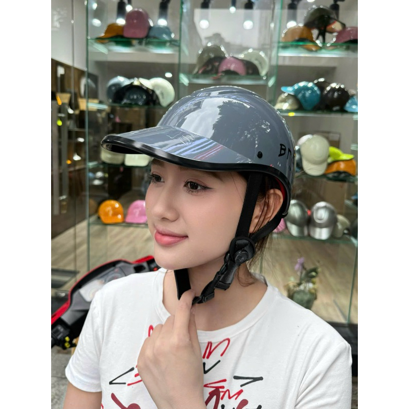 Mũ bảo hiểm Brabus chính hãng - khoét gáy nữ xi măng