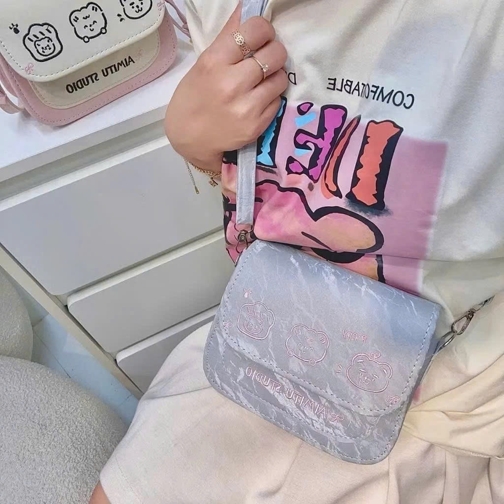 Túi Xách Nữ Dáng Bầu Da Nhung Họa Tiết Mèo Xinh Yêu Kèm Ngăn Phụ size 19 - DK239 | BigBuy360 - bigbuy360.vn