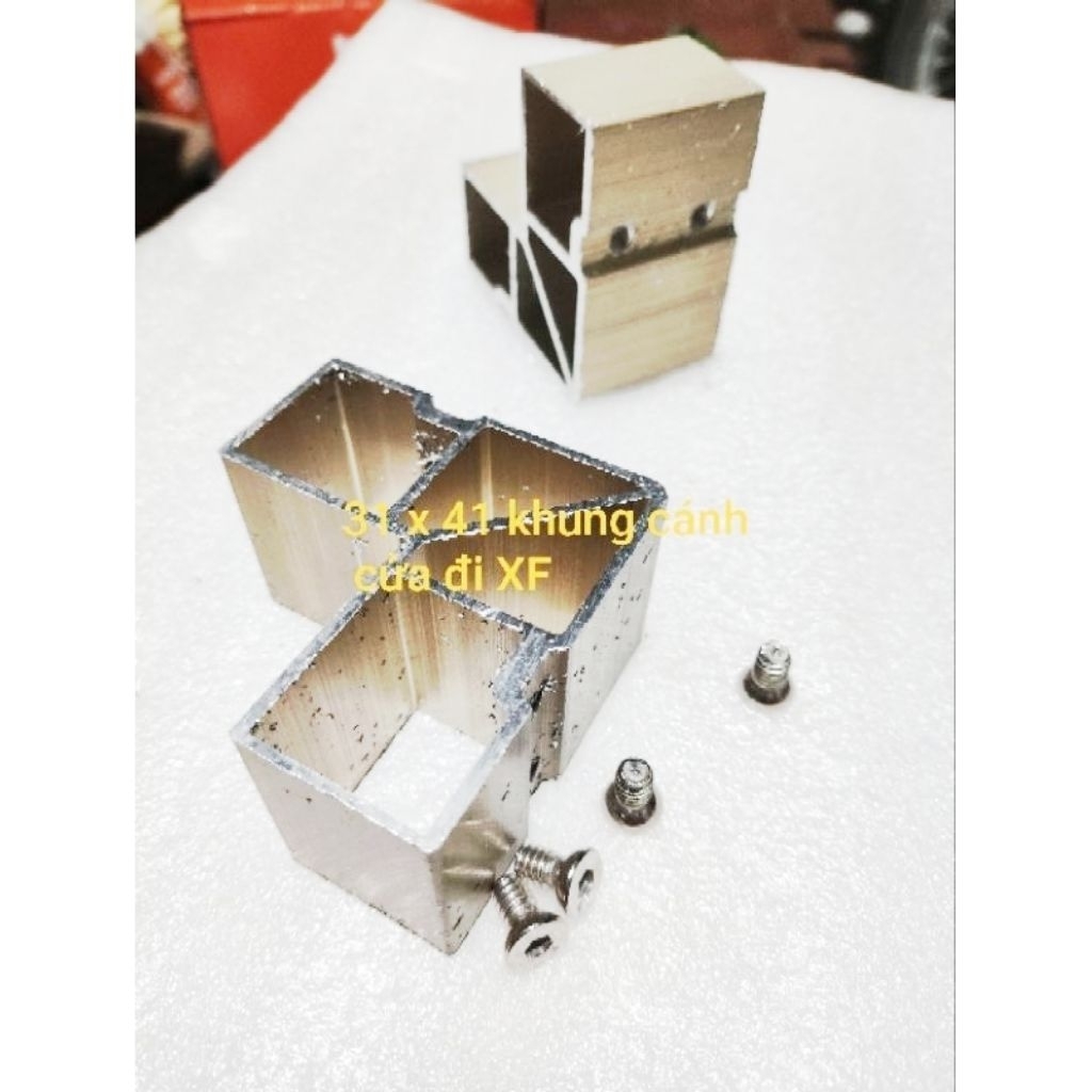 ke vĩnh cửu ke 2 hạt  khung cánh cửa đi 31 x 41 xingfa kèm 4 lục inox