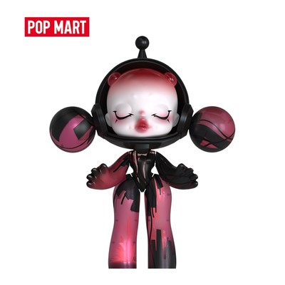 POP MART MEGA α SKULLPANDA 400% Red Crystal