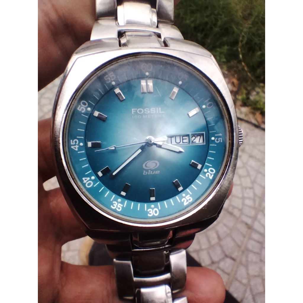 Đồng hồ Fossil nội địa Nhật, size vuông 39mm, mặt xanh lam, 2 lịch, 2 lòng, coc số La Mã, đáy xoáy c